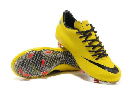 yellow and black nike cleats